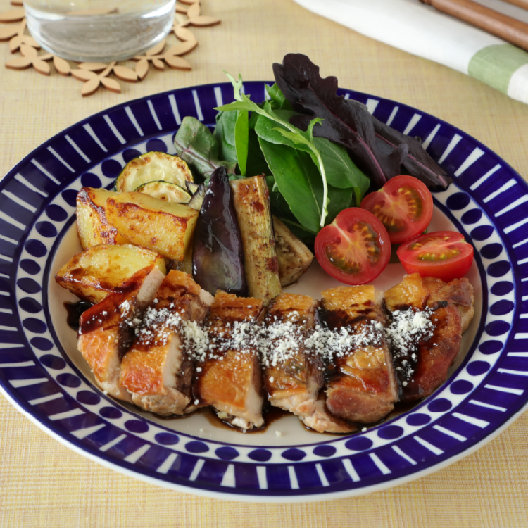 鶏肉のソテーグリル野菜添え