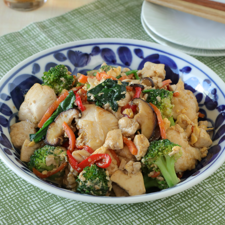 鶏ささみと彩り野菜の炒り豆腐