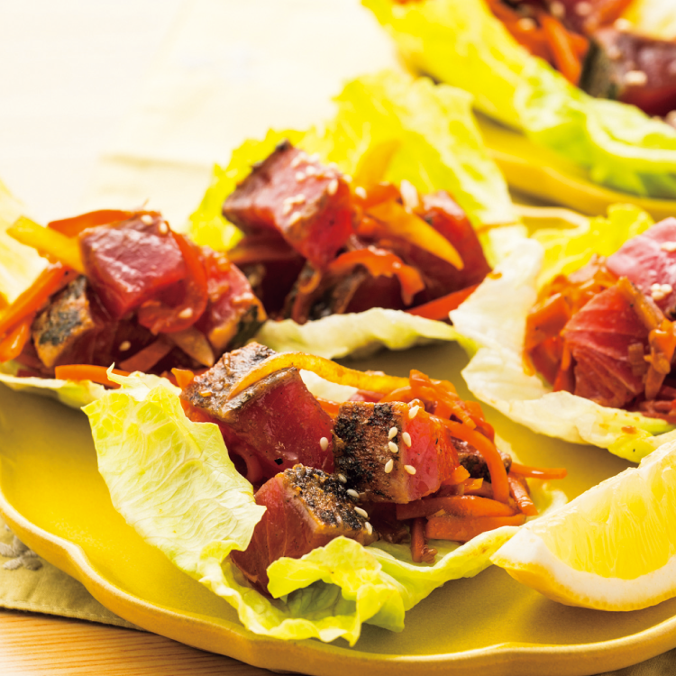 かつおたたきの中華風レタス包み