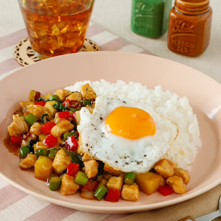 鶏むね肉と春野菜の和風ガパオライス