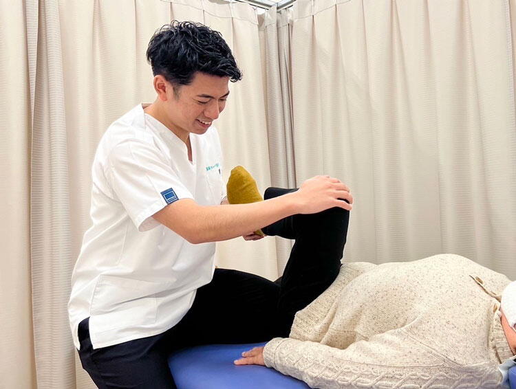 筋膜カッパ整体院　施術の様子の写真